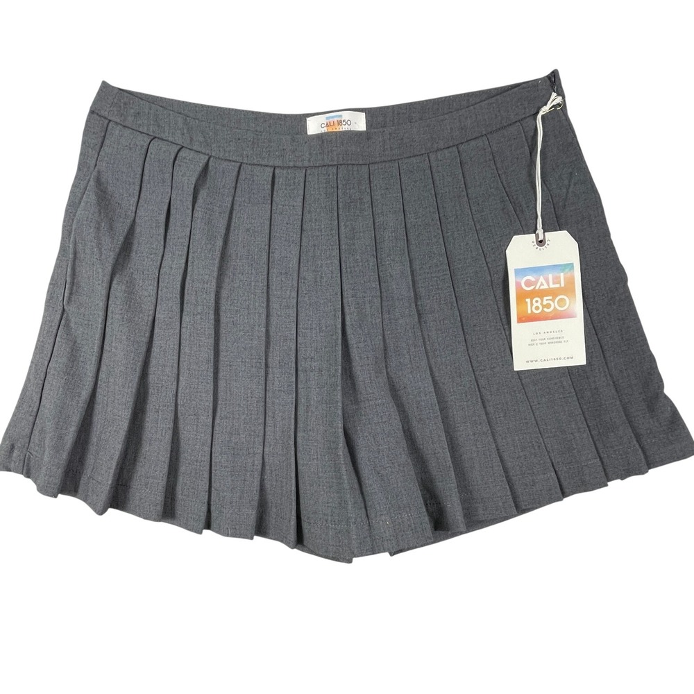 Cali 1850 Skort Women Large Grey Pleated Mini Skirt Shorts Preppy Schoolgirl NWT